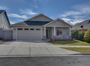 3814 Creek Mont Dr, Medford, OR