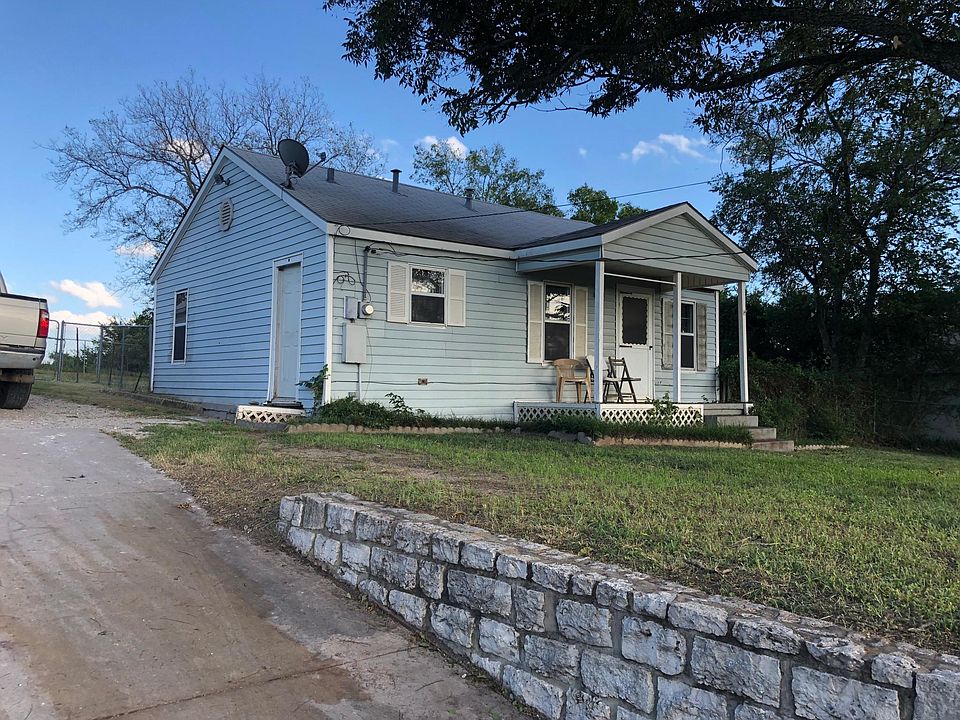 1st image of 218 N Denton St