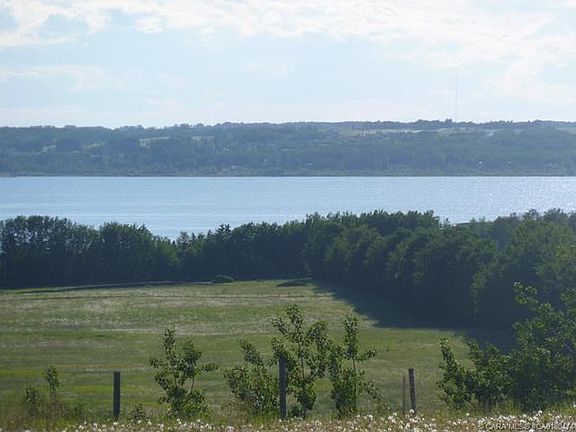 4th image of 420069 Range Road 284 #1