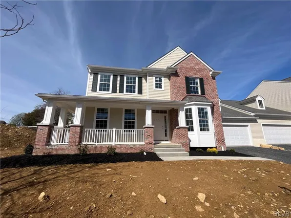 2412 Napa Dr #33, Easton, PA 18040