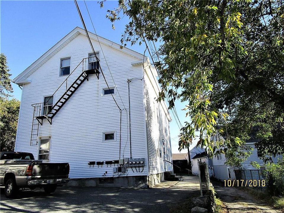 1st image of 7 Bowen Ct