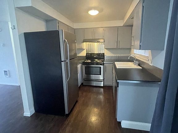 5th image of 3102-3108 Kauffman Ave #3108-A