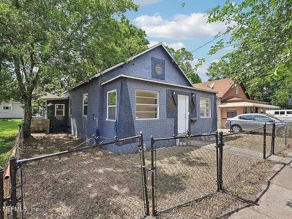 2nd image of 3408 PHOENIX Avenue