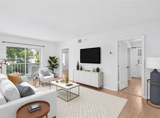 2900 Banyan St APT 201, Fort Lauderdale, FL 33316