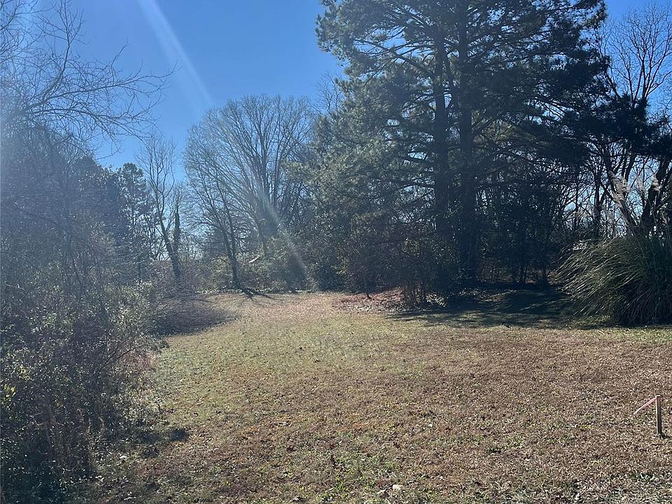 1st image of 0 Wiscassett St