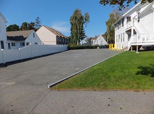 3rd image of 28 River St APT 1