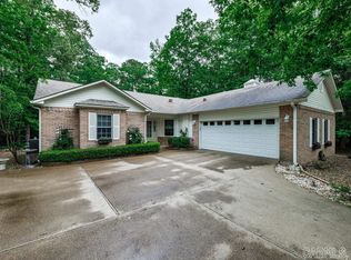 1 Talana Ln, Hot Springs Village, AR 71909