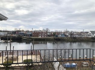 15806 95th St, Howard Beach, NY 11414