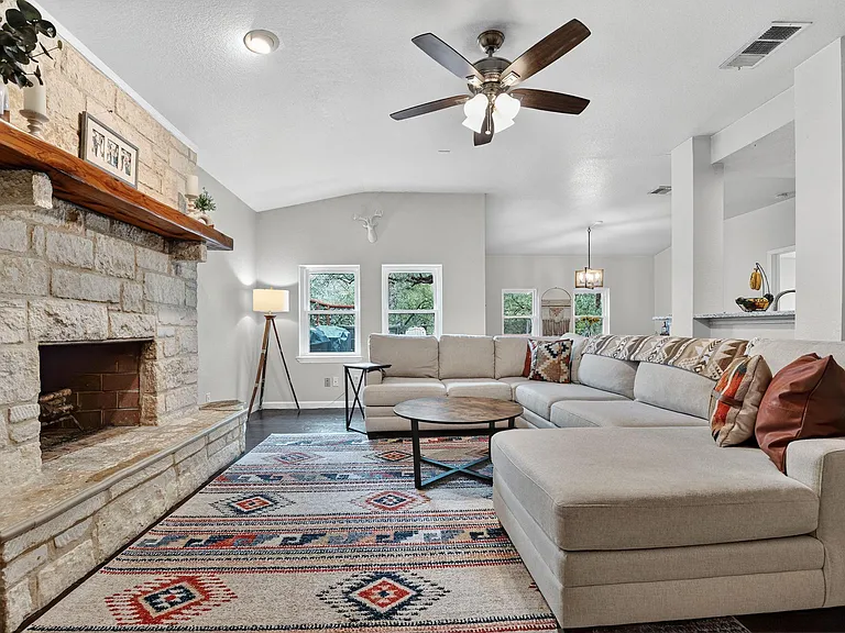 14906 Foy Dr — Photo 3
