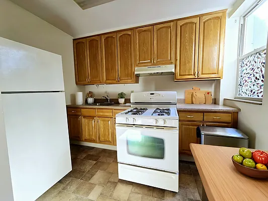 Rented by Brooklyn Property Group LLC | media 4