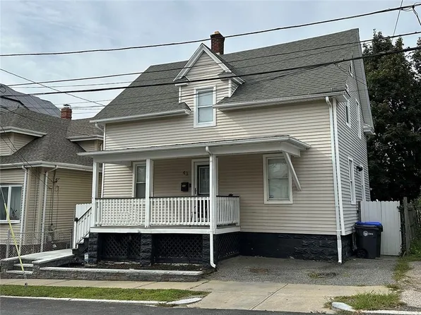 43 Toronto Ave, Providence, RI 02905