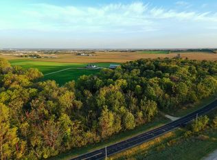 9520 S Clinic Rd, Beloit, WI 53511