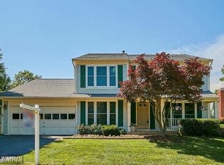 1486 Powells Tavern Pl, Herndon, VA 20170