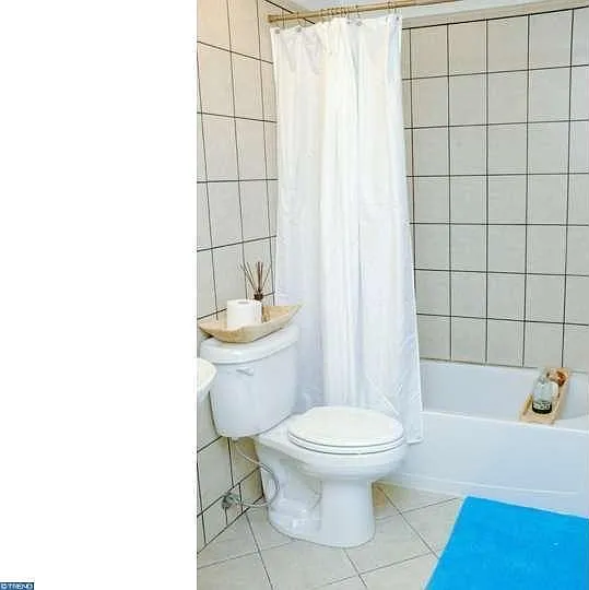 1805 Ravens Crest Dr — Photo 13