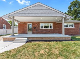 14466 Trenton Rd, Southgate, MI 48195