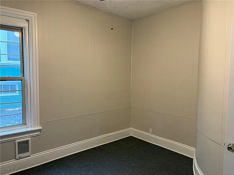 60 Cypress St — Photo 16