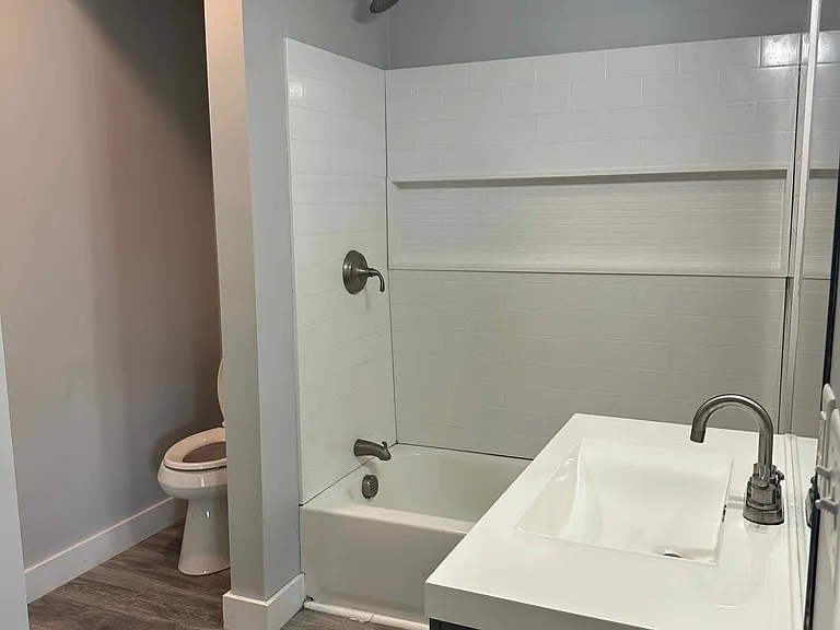 12 Washington St #302 — Photo 7
