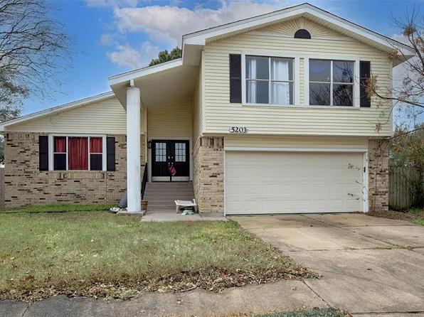 5203 Bear Pass Ct, Katy, TX 77449