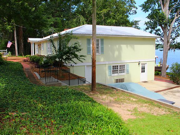 Side View-Lots Of Parking