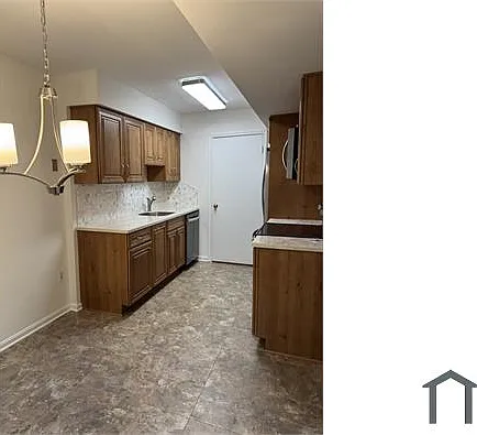 20241 Shipley Ter #302 — Photo 4
