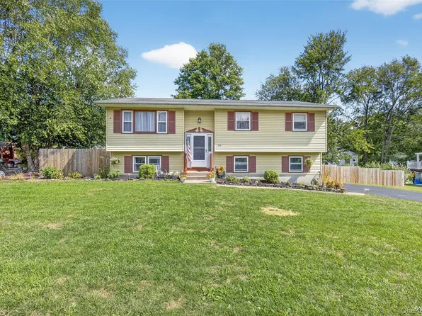 205 Oriole Drive, Montgomery, NY 12549