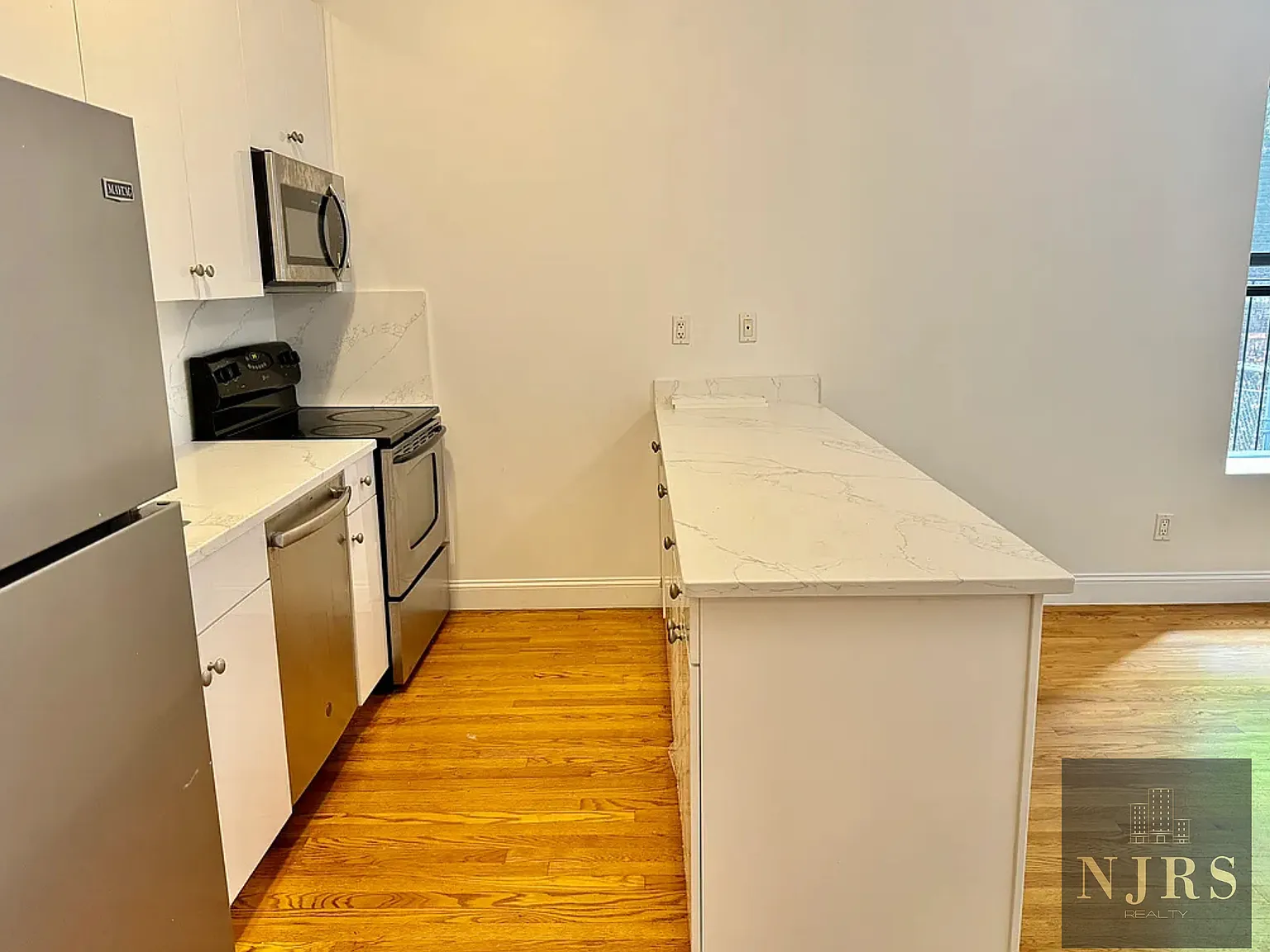 230 West 97th Street — Photo 2