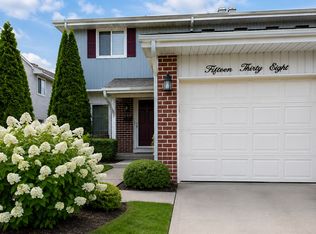 1538 Coloma Ct N, Wheaton, IL 60189