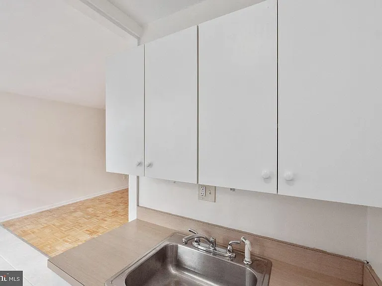 940 25th St NW #103S — Photo 13