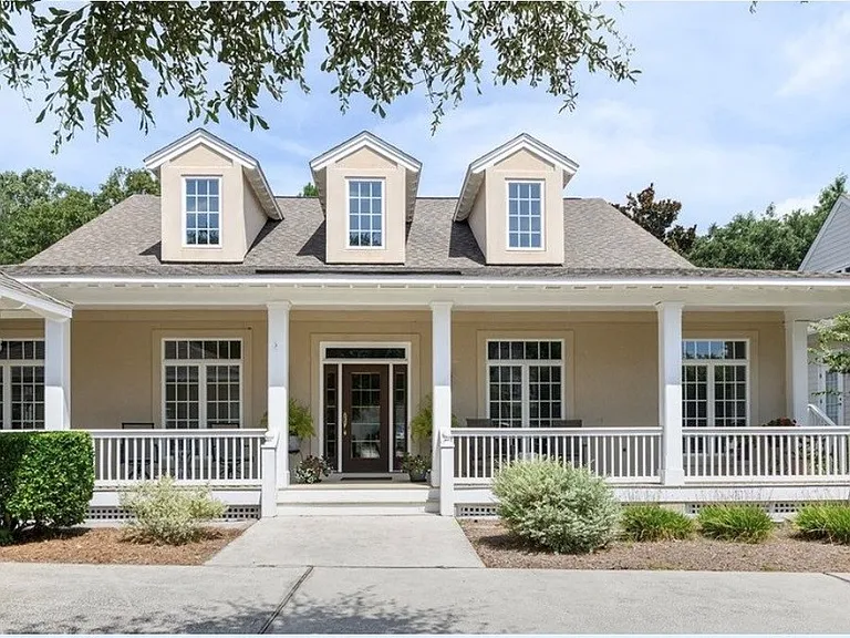 13 River Marsh Ln — Photo 1