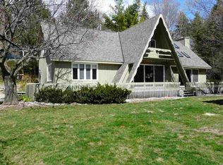 65 Harbor Ln, Harbor Springs, MI 49740