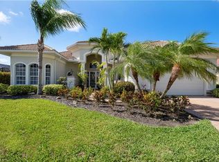 24909 Fairwinds Ln, Bonita Springs, FL 34135