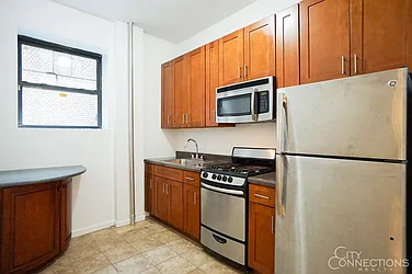 Rented by City Connections Realty