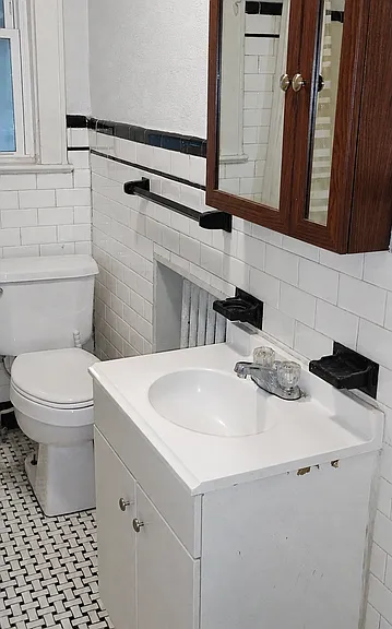 40 Parkwood St #3 — Photo 9