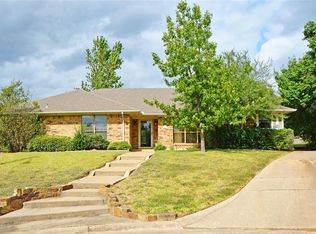 2107 Turtle Creek Dr, Sherman, TX 75092
