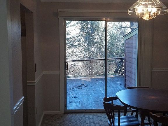 dining area looking out to deck