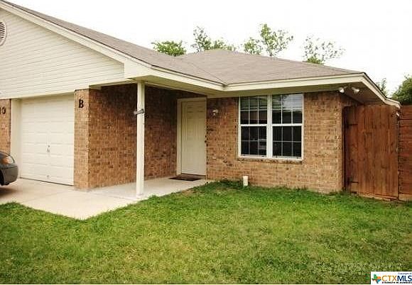 2nd image of 210 Elbert Ln #B