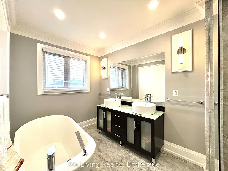 128 Palomino Dr — Photo 29