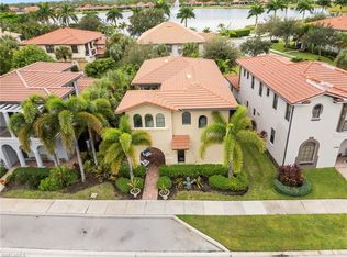 1300 KENDARI TER, NAPLES, FL 34113