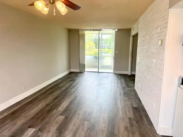 777 SE 2nd Ave #A102 — Photo 6
