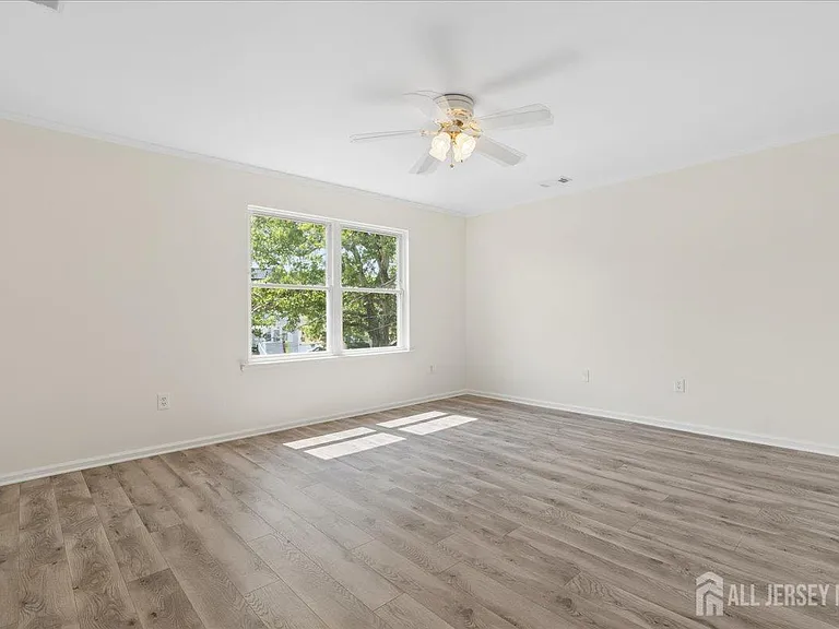155 Emerson St #155 — Photo 22