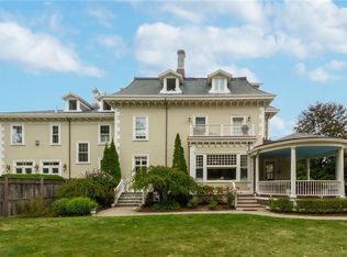 44 Catherine St #1, Newport, RI 02840