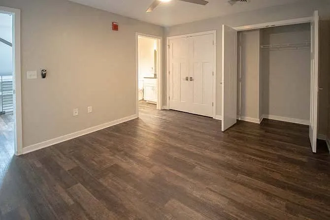The FLATS — Photo 30