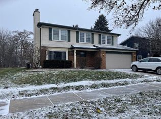 239 Oxford Lake Dr, Oxford, MI 48371