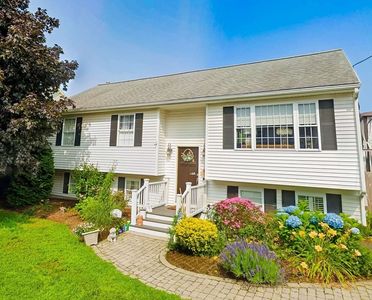 70 Brown St, Fall River, MA, 02724