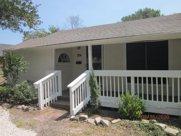204 Central Ave, Farmersville, TX 75442