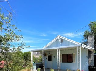 111 E 3rd St, Tonasket, WA 98855