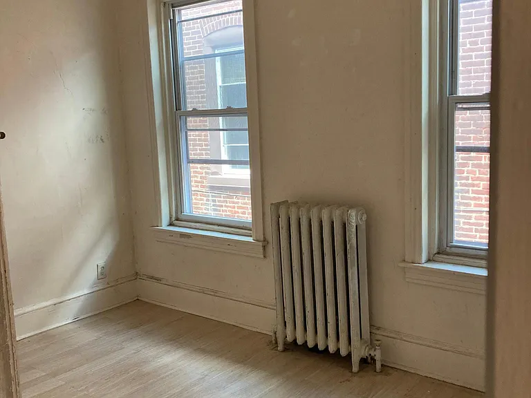 51XX Willows Ave #2 — Photo 2