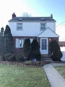 56 Spencer Pl, Hempstead, NY, 11550