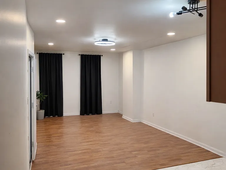 321 E Armat St #1 — Photo 1