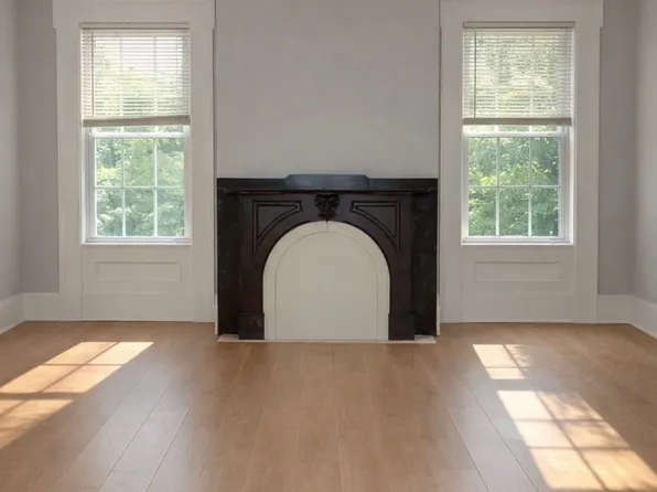 128 Main St #1, Flemington, NJ 08822